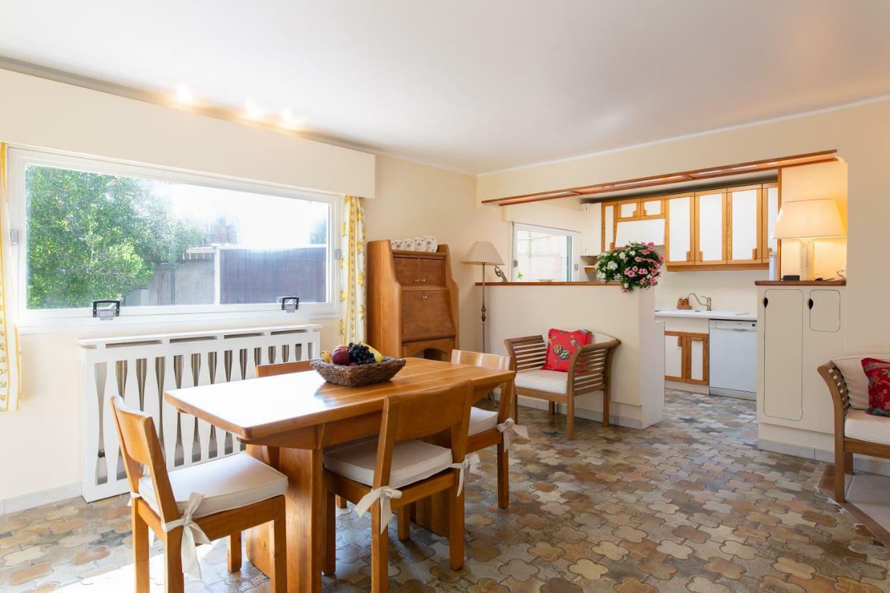 Haus Mit Garten Ueber Der Bucht Von Cannes 瓦洛里 外观 照片